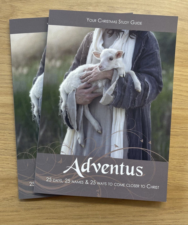 Adventus, 25 days, 25 names and 25 ways