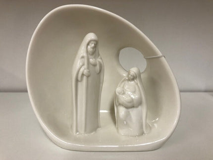 Accent Holy Family Cavern White (5"x 6")