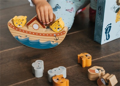 Noah's Ark Balancing Game