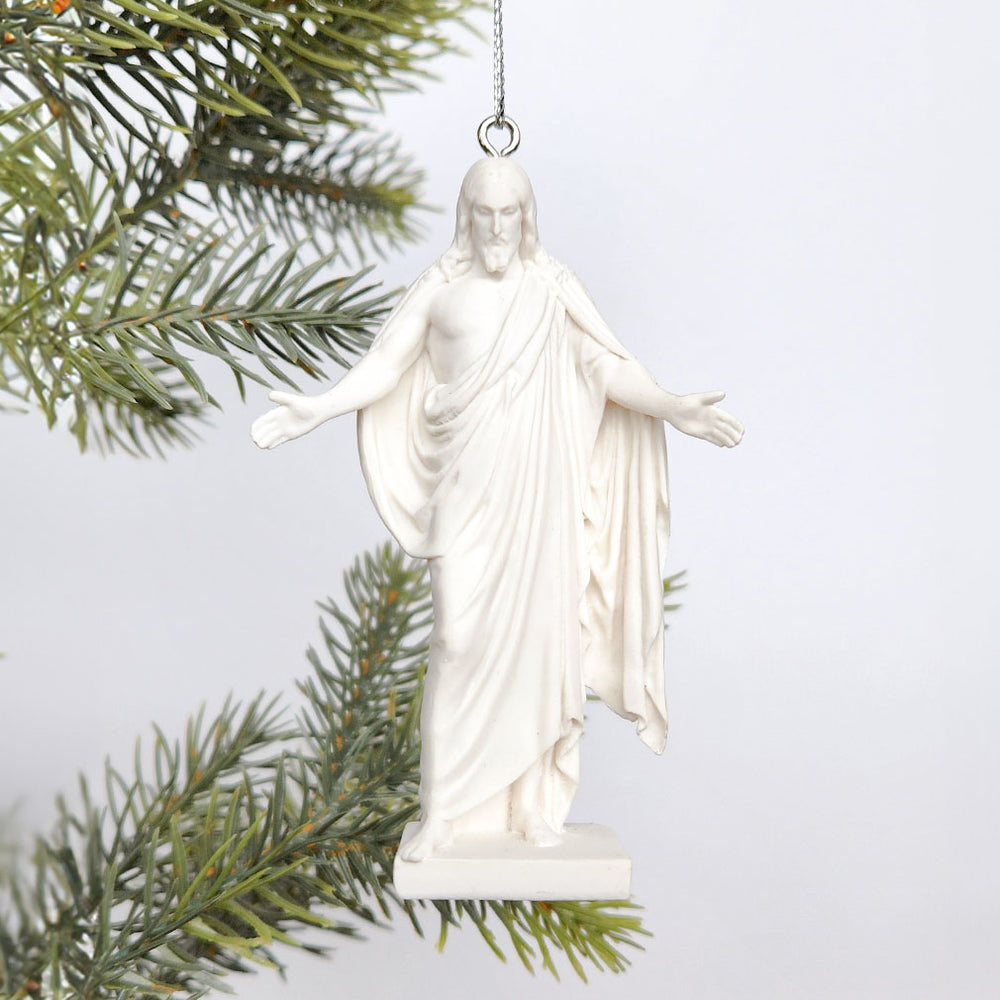 Christus Statues