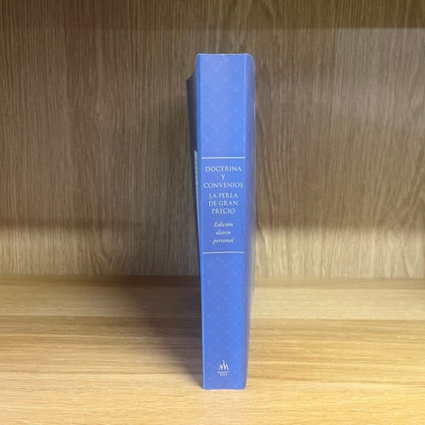 ***PRELOVED/SECOND HAND*** Doctrine & Covenants journal Spanish edition