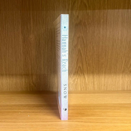 ***PRELOVED/SECOND HAND*** Hannah's Reach by Eileen Snow