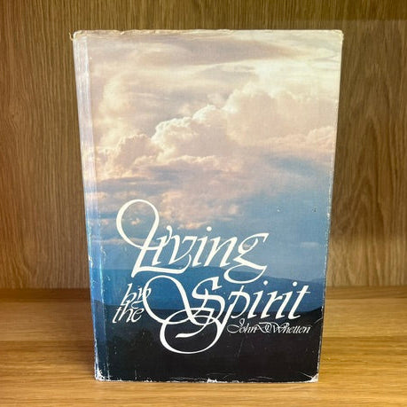 ***PRELOVED/SECOND HAND*** Living by the Spirit